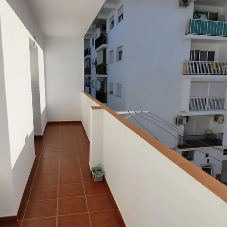 Centro Piso 3 2 Banos *
